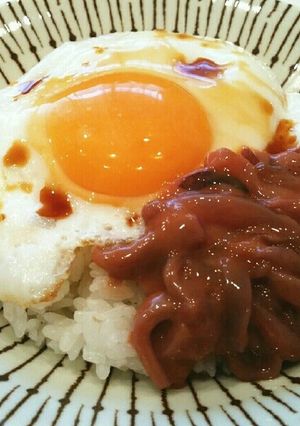 簡単♡朝食ランチに♪塩辛目玉焼きご飯♡-レシピのメイン写真