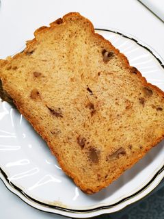 HBで黒糖くるみ食パン-レシピのメイン写真