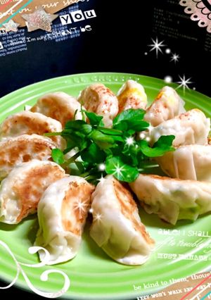 鶏ササミとエノキダケのぷっくり餃子♪-レシピのメイン写真