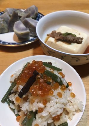 土鍋で鮭親子ご飯！-レシピのメイン写真