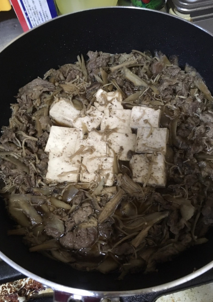 ごぼうと牛肉の煮込み-レシピのメイン写真