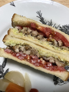 照焼き風☆豚肉とキャベツのトーストサンド-レシピのメイン写真