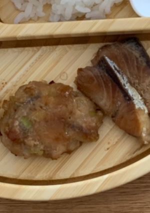 離乳食後期 ぶりの照り焼きバーグ-レシピのメイン写真