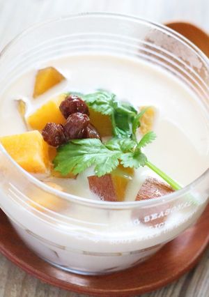 レーズンと安納芋ホットココナッツドリンク-レシピのメイン写真