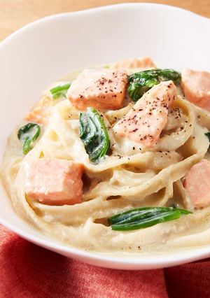 玄米パスタでつくるサーモンクリームパスタ-レシピのメイン写真