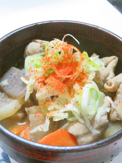 ニンニクと生姜入り根菜たっぷりモツ煮込み-レシピのメイン写真
