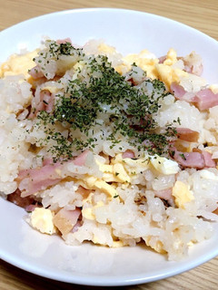 簡単美味しい!エッグ&ベーコンチャーハン-レシピのメイン写真