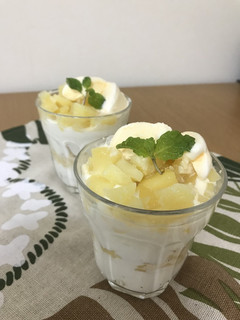 りんごとヨーグルトのカルピスパフェ-レシピのメイン写真