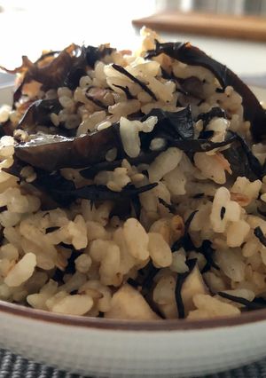 きくらげとめひじきの炊き込みご飯-レシピのメイン写真