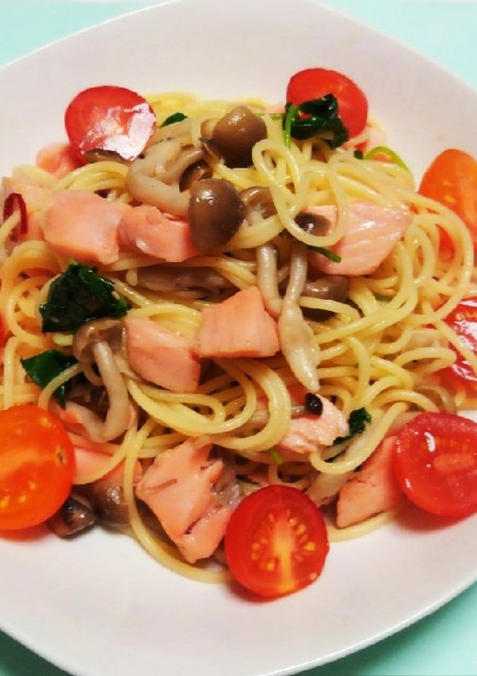 隠し味で美味★鮭ときのこの和風パスタ-レシピのメイン写真