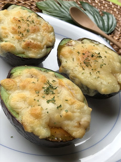 アボカドグラタン-レシピのメイン写真
