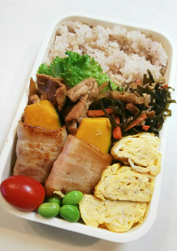 お弁当(10/9)切り昆布と豚肉の炒め煮-レシピのメイン写真