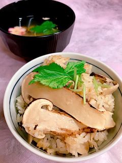 簡単✨今年は松茸だけの松茸ご飯-レシピのメイン写真