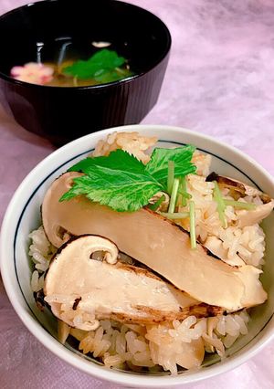 簡単✨今年は松茸だけの松茸ご飯-レシピのメイン写真
