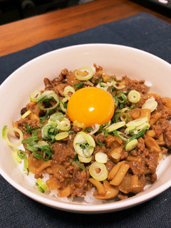 味噌バターそぼろ丼-レシピのメイン写真