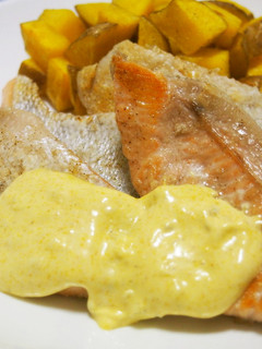 鮭のムニエル♪タルタルソースにカレー粉を-レシピのメイン写真