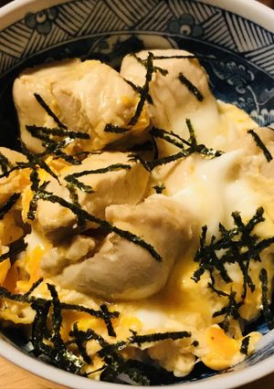 めんつゆ出汁でつくる●鶏むね肉の親子丼-レシピのメイン写真