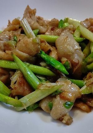 鶏皮アスパラ炒め-レシピのメイン写真