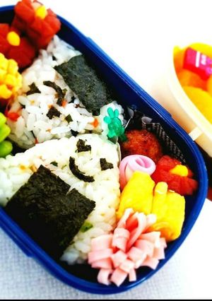 カラフル弁当✨キャラ弁☆お顔おにぎり☆-レシピのメイン写真