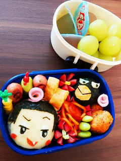 チコちゃん&キョエちゃん弁当✨キャラ弁☆-レシピのメイン写真