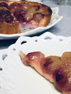 【巨峰をのせて焼くだけ】なタルト(^^)-レシピのメイン写真