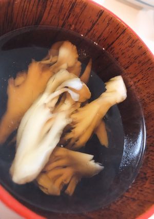 ヘルシー舞茸のお吸い物-レシピのメイン写真