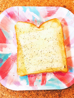 ピリッとアクセントのハチミツトースト-レシピのメイン写真