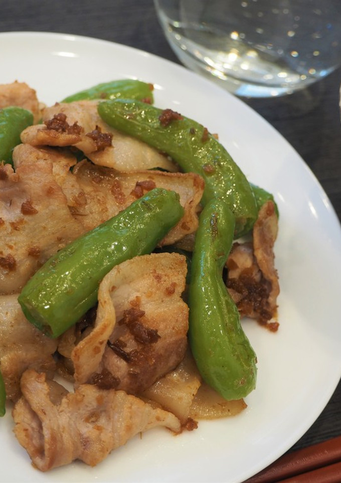 『豚バラとししとうの醤油しょうが炒め』-レシピのメイン写真