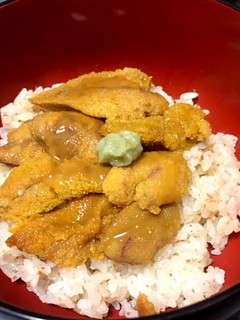 ウニの味がどんなだったか思い出せない丼-レシピのメイン写真