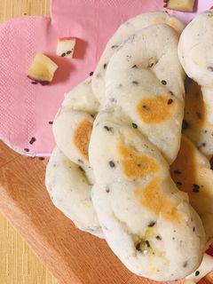 フライパンパン☆30分でさつまいもパン-レシピのメイン写真