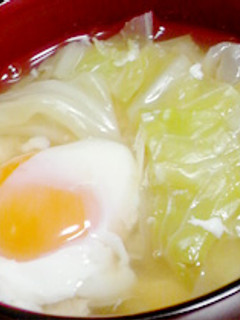 トロトロ卵とキャベツのお味噌汁-レシピのメイン写真