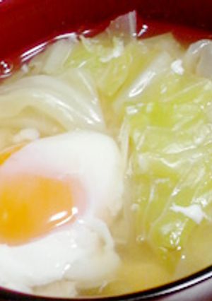 トロトロ卵とキャベツのお味噌汁-レシピのメイン写真