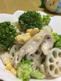 ブロッコリー れんこん 蒸し鶏のサラダ-レシピのメイン写真
