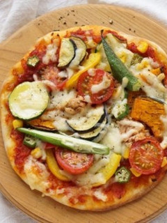 夏野菜たっぷりピザ-レシピのメイン写真