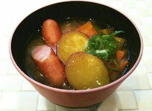 簡単♡さつまいもとウインナーの味噌汁♡-レシピのメイン写真