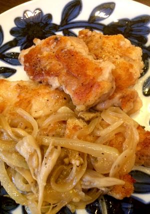 鶏もも肉のソテー玉ねぎのソースで♪-レシピのメイン写真