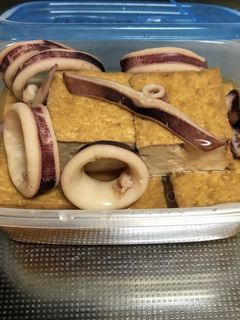 簡単♪厚揚げとイカの煮物-レシピのメイン写真