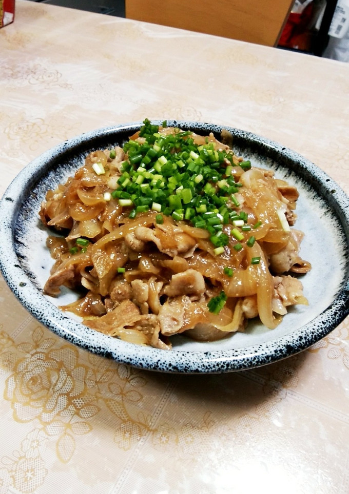 アメ色玉ねぎのこってり生姜焼き-レシピのメイン写真