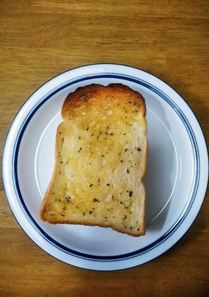 梨湖のローズマリーバタートースト-レシピのメイン写真