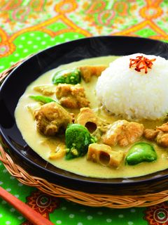 和風だし de ココナッツカレー!-レシピのメイン写真