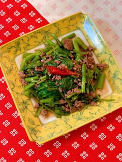 空芯菜とひき肉のオイスターソース炒め-レシピのメイン写真