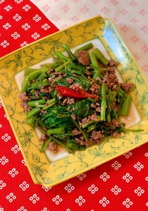 空芯菜とひき肉のオイスターソース炒め-レシピのメイン写真