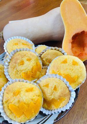 簡単!バターナッツかぼちゃカップケーキ-レシピのメイン写真