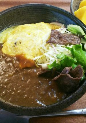 リメイク!肉じゃが和風オムライスカレー-レシピのメイン写真