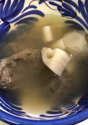 牛スネ肉とれんこんのスープ-レシピのメイン写真