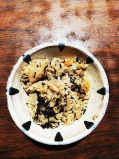 鶏肉とひじきの炊き込みご飯。-レシピのメイン写真