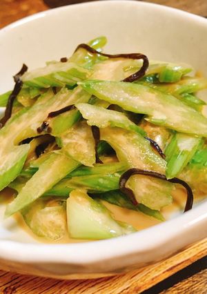 簡単！セロリのマヨポン塩昆布和え-レシピのメイン写真