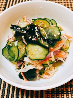 きゅうりカニカマ紫玉ねぎワカメの酢の物☆-レシピのメイン写真