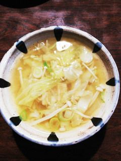 榎と刻みキャベツの麹味噌汁。葱も入れて★-レシピのメイン写真