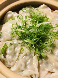 餃子&白菜&根菜の具材少なめの寄せ鍋-レシピのメイン写真